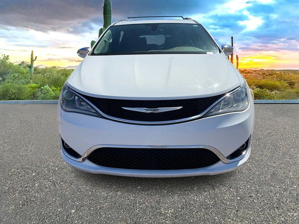 used 2018 Chrysler Pacifica car, priced at $15,471