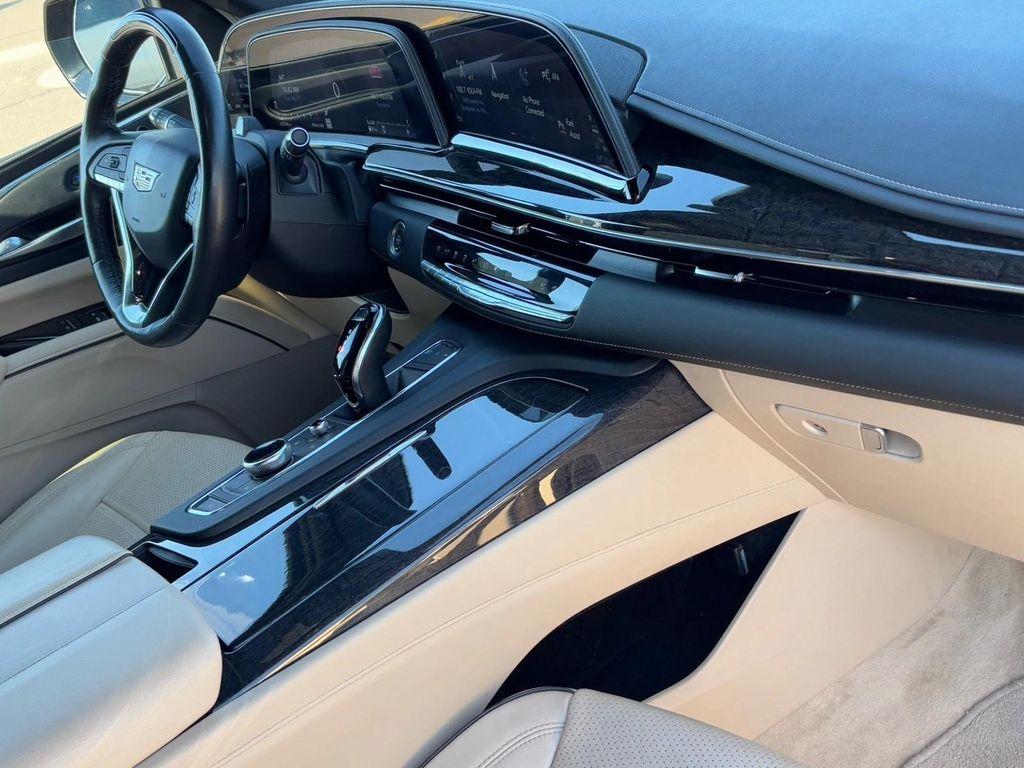 used 2023 Cadillac Escalade ESV car, priced at $67,788