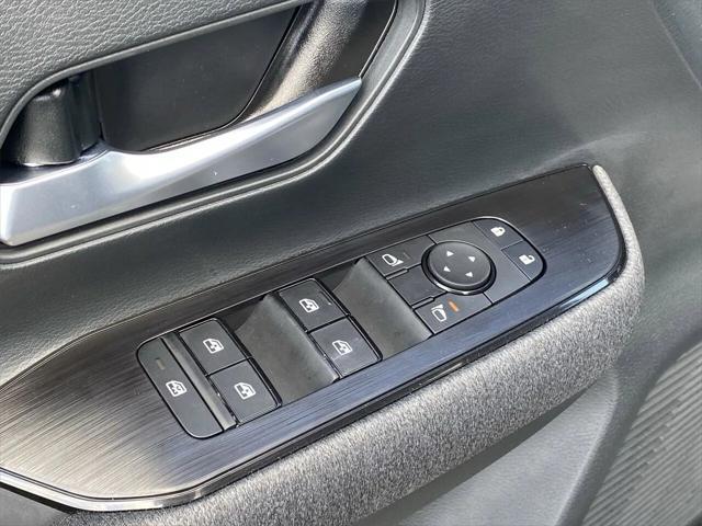 new 2025 Nissan Kicks car, priced at $25,684