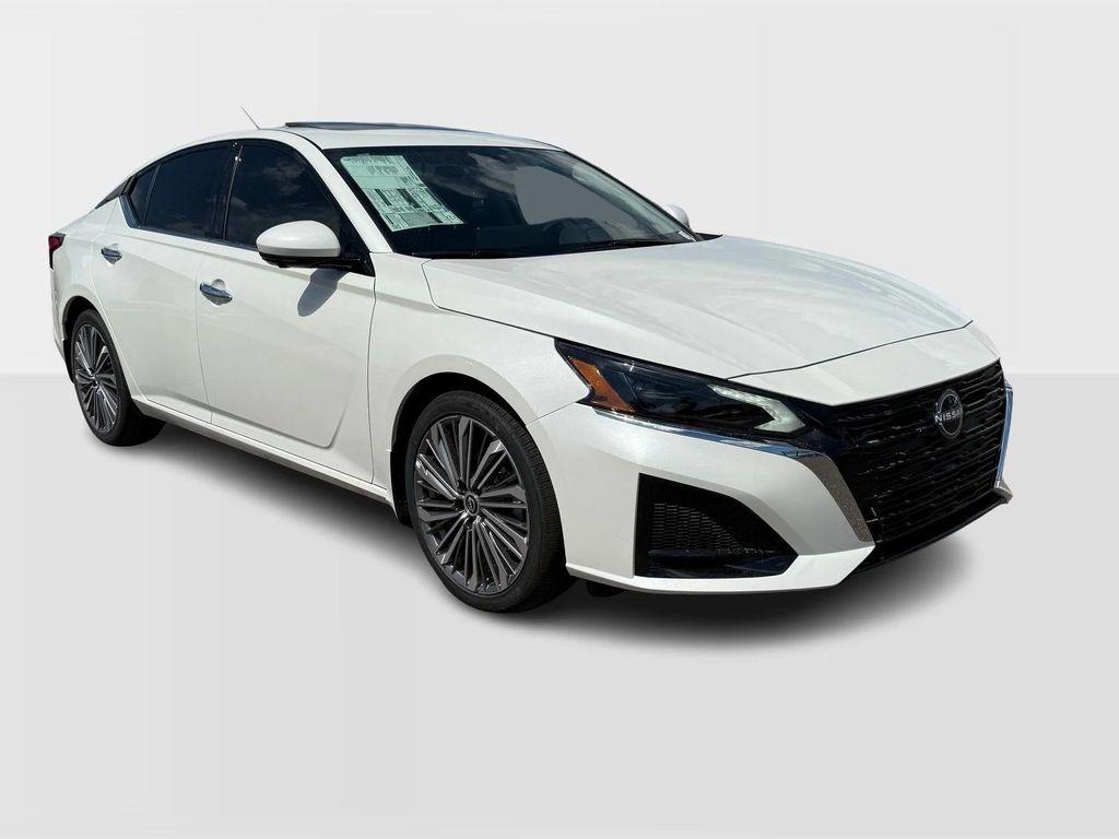 new 2025 Nissan Altima car, priced at $34,739