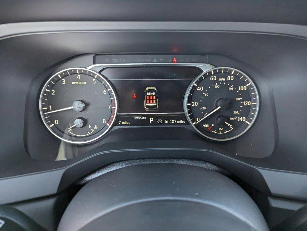 new 2025 Nissan Pathfinder car, priced at $34,647