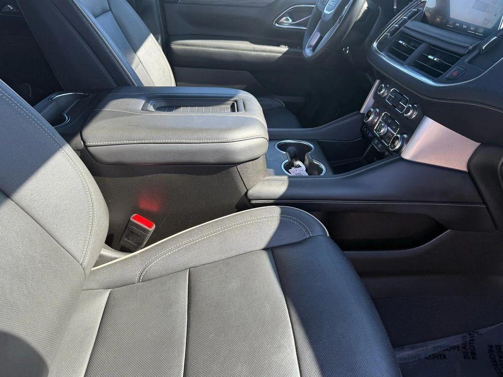 used 2023 GMC Yukon car, priced at $43,577