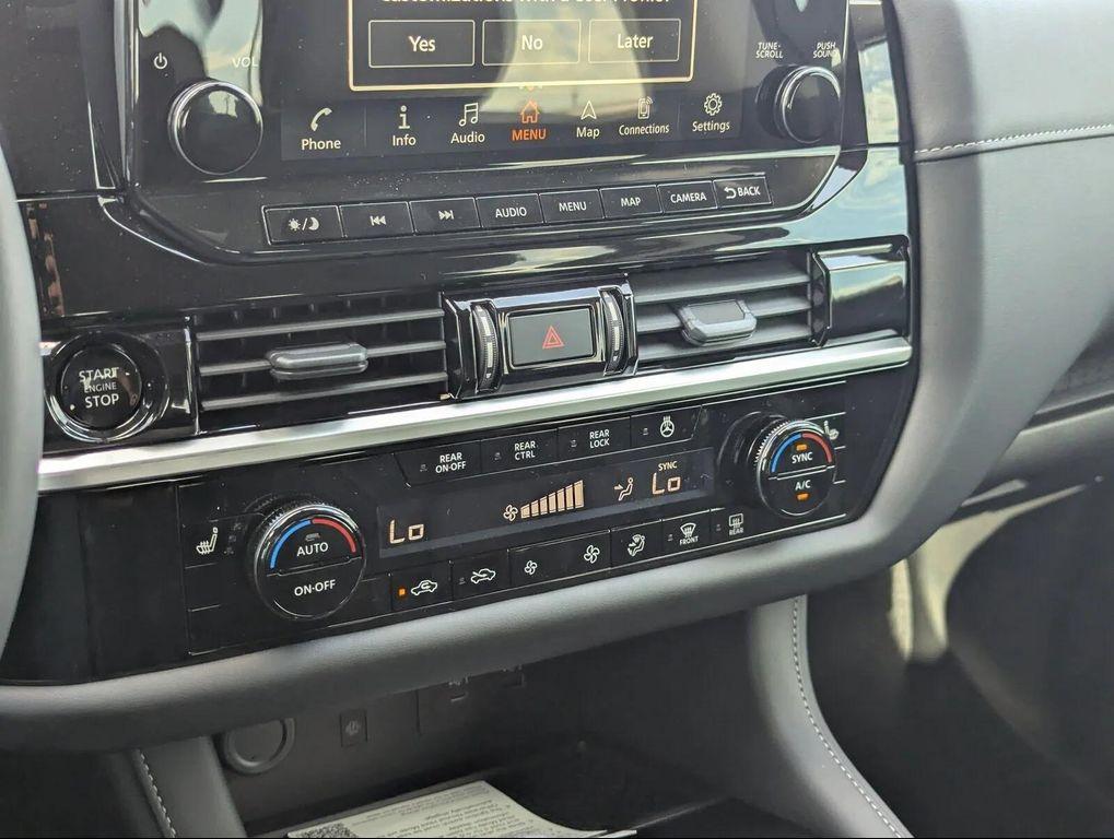 new 2025 Nissan Pathfinder car, priced at $36,513