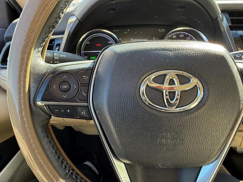 used 2020 Toyota Camry Hybrid car, priced at $22,485