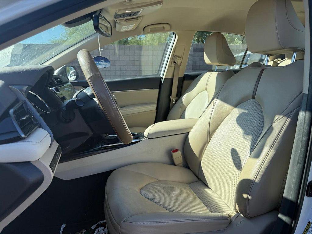 used 2020 Toyota Camry Hybrid car, priced at $22,485