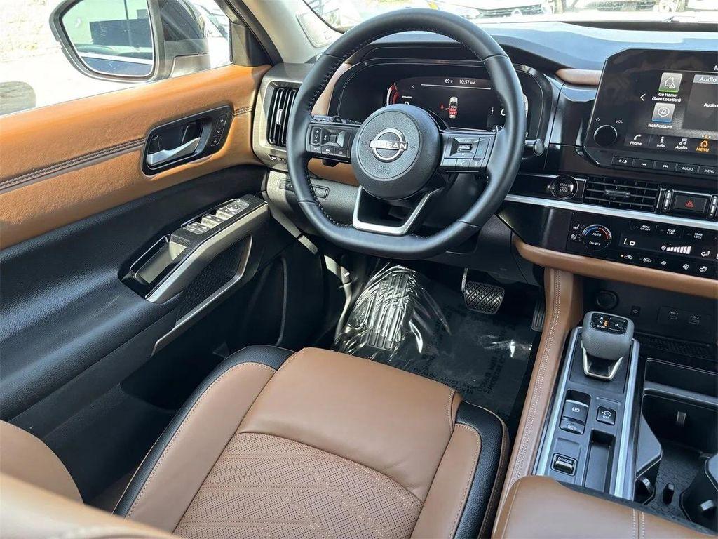new 2025 Nissan Pathfinder car, priced at $43,947