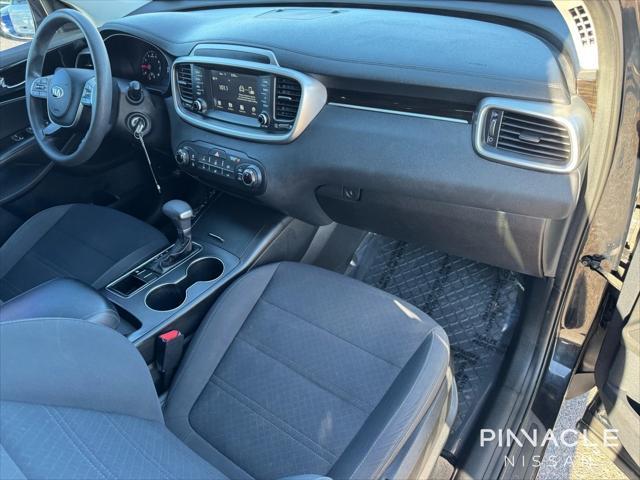 used 2019 Kia Sorento car, priced at $13,275