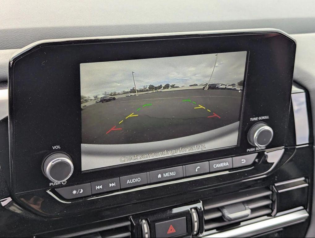 new 2025 Nissan Pathfinder car, priced at $34,318