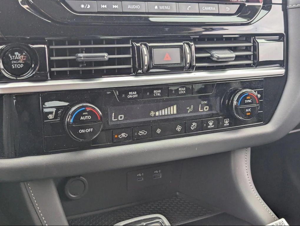 new 2025 Nissan Pathfinder car, priced at $34,318