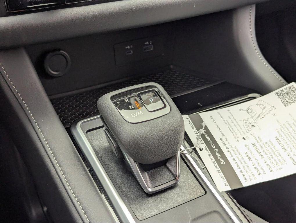 new 2025 Nissan Pathfinder car, priced at $34,318