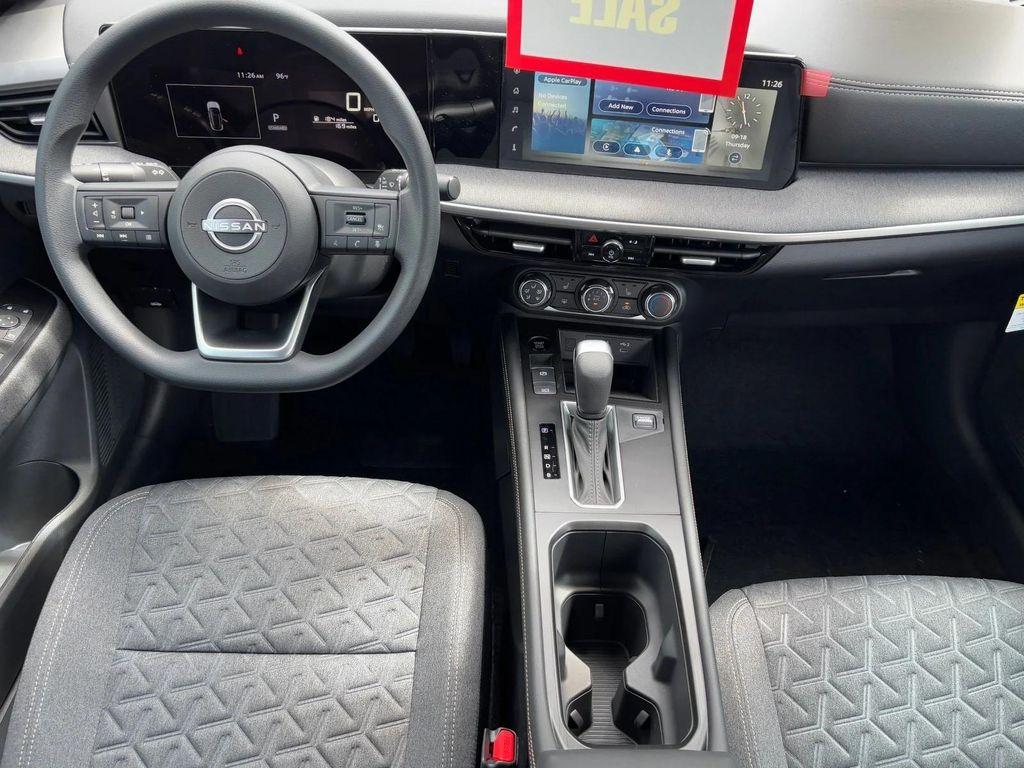 new 2025 Nissan Kicks car, priced at $26,600