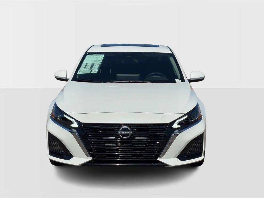 new 2025 Nissan Altima car, priced at $31,005