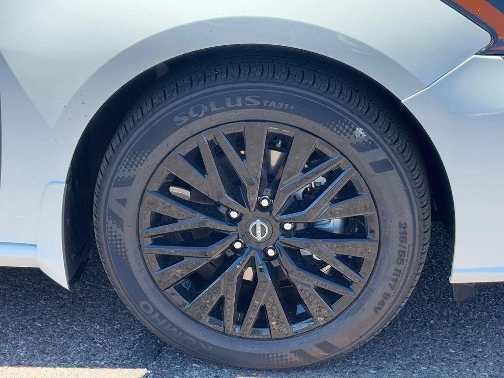 new 2025 Nissan Altima car, priced at $31,005