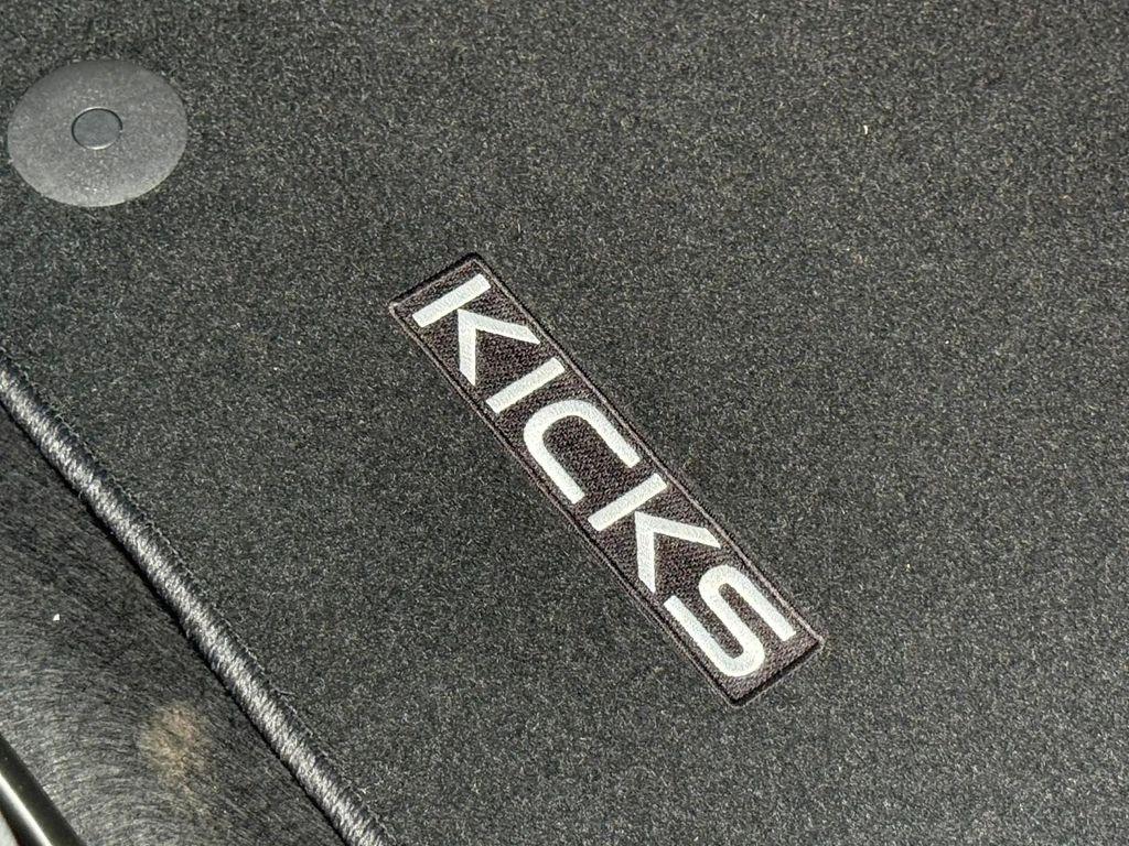 new 2025 Nissan Kicks car, priced at $25,231