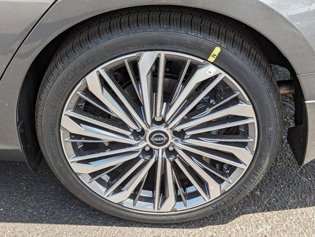 new 2025 Nissan Altima car, priced at $36,245