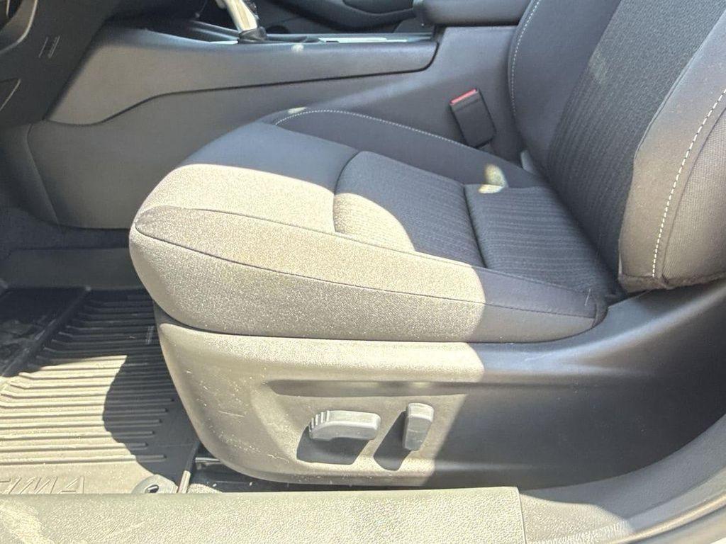 new 2025 Nissan Altima car, priced at $29,018