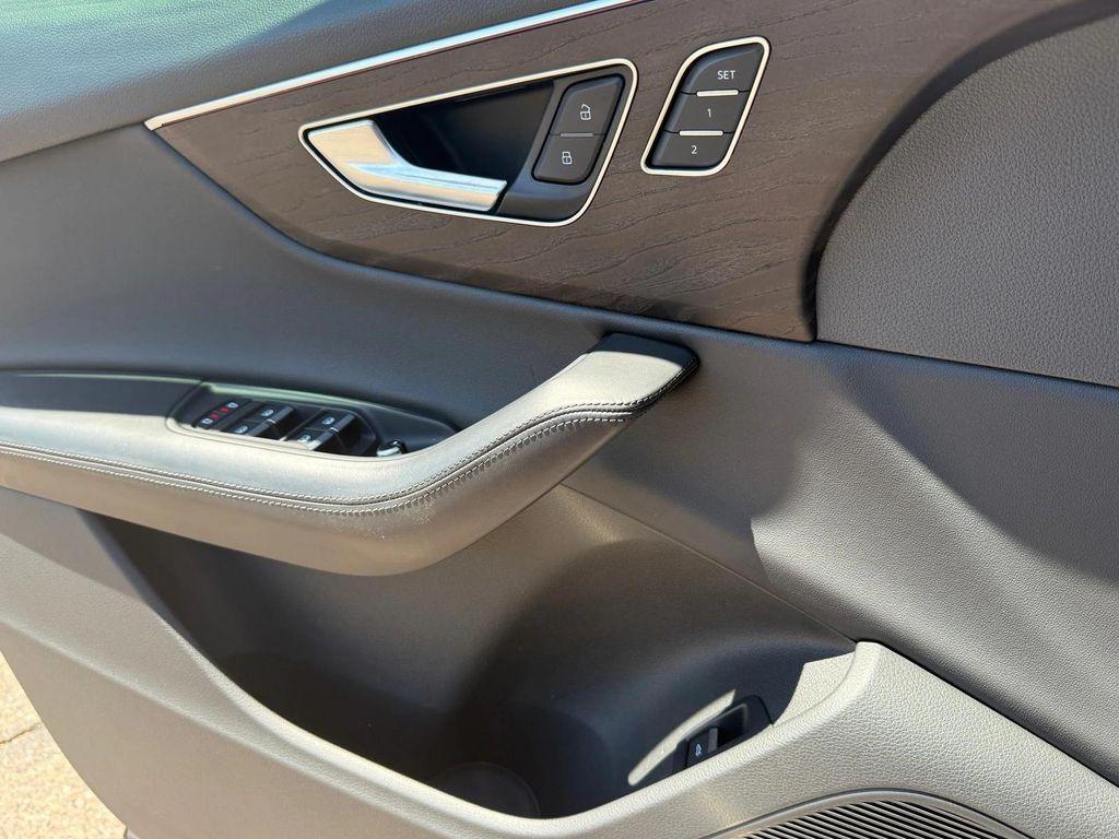 used 2021 Audi Q7 car, priced at $39,687