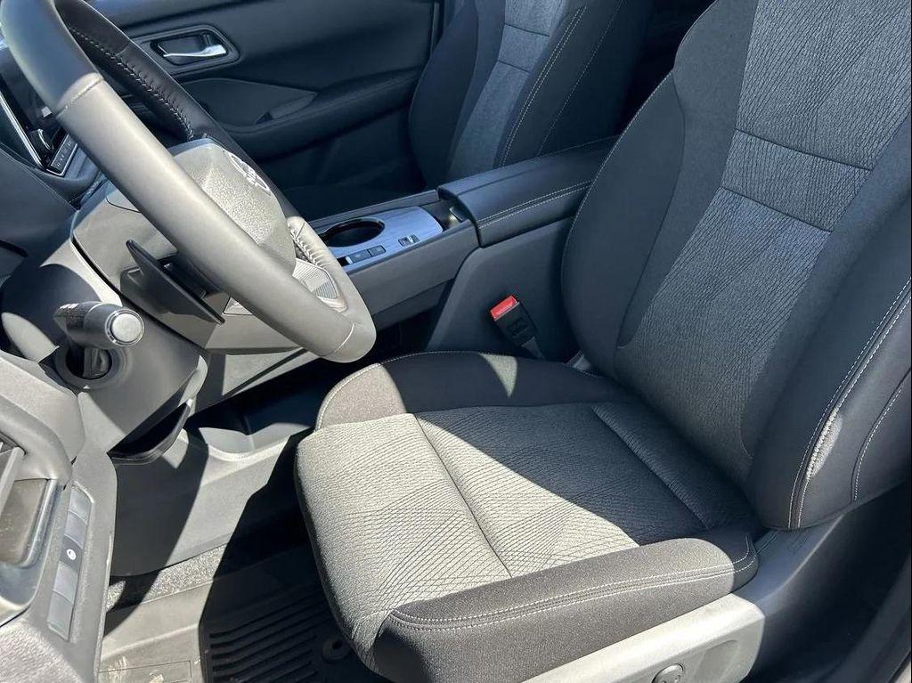 new 2025 Nissan Rogue car, priced at $30,358