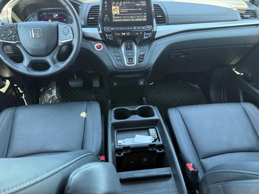 used 2024 Honda Odyssey car, priced at $34,487