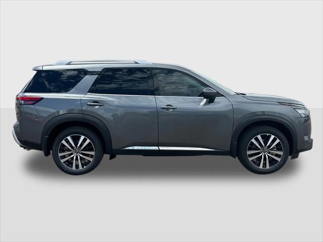 new 2025 Nissan Pathfinder car, priced at $50,589