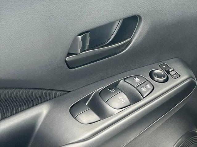 new 2025 Nissan Kicks car, priced at $23,760