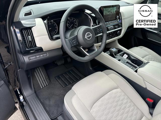 used 2025 Nissan Pathfinder car, priced at $33,989