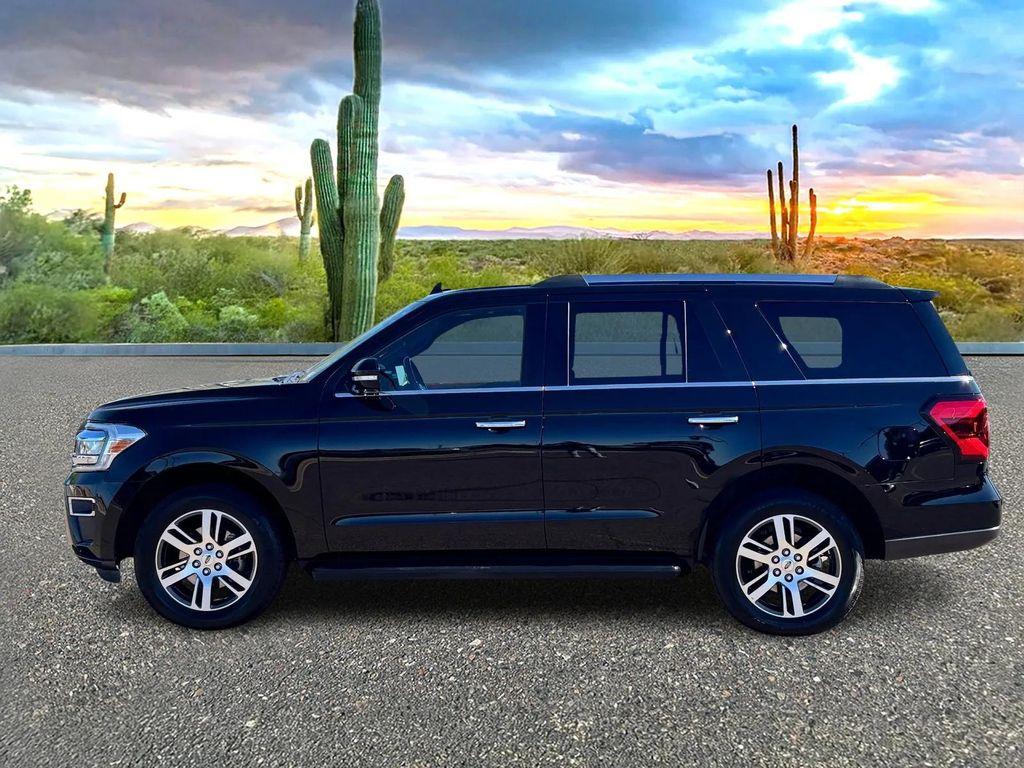 used 2024 Ford Expedition car, priced at $45,983