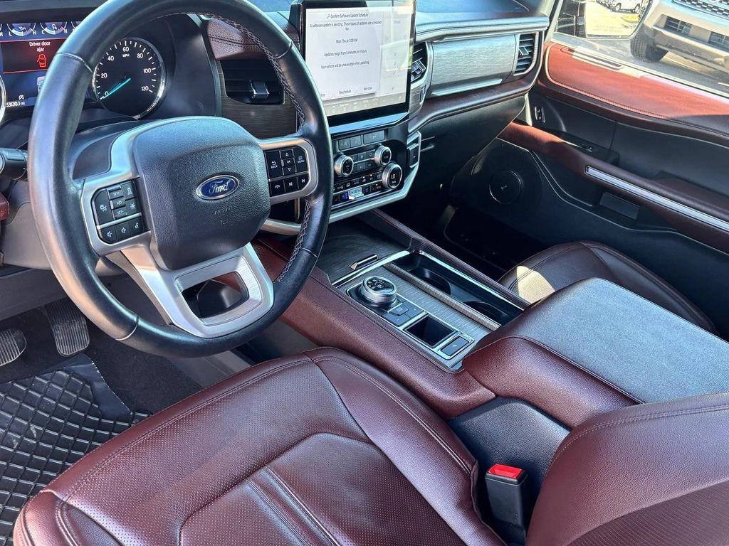 used 2024 Ford Expedition car, priced at $45,983