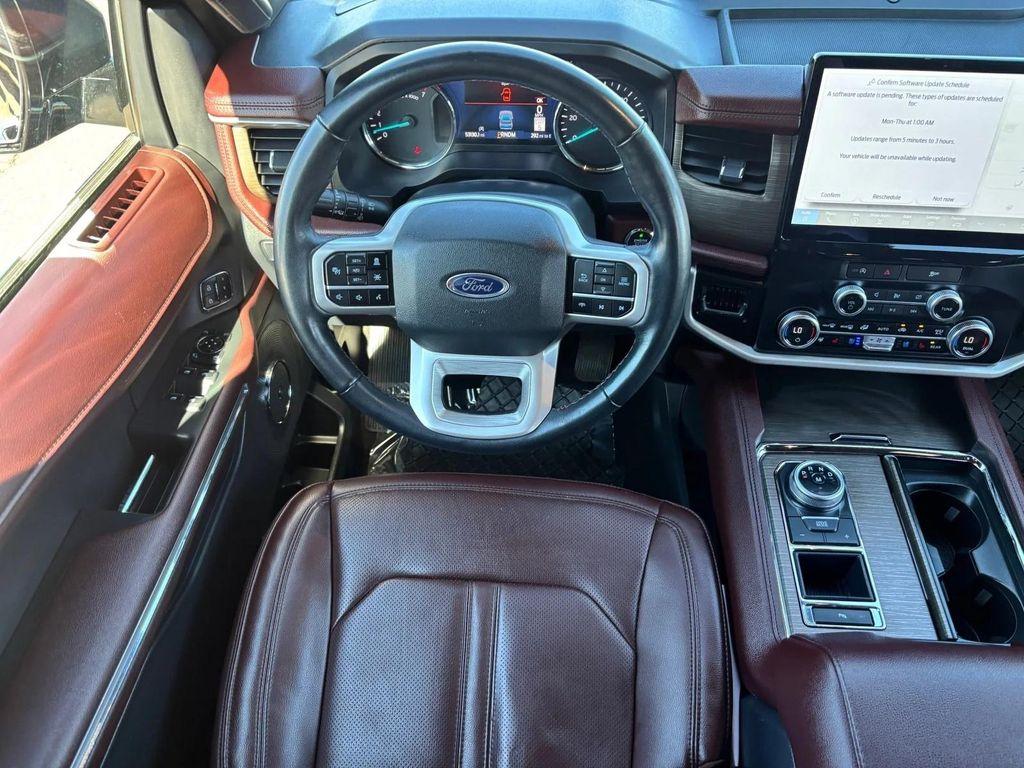 used 2024 Ford Expedition car, priced at $45,983