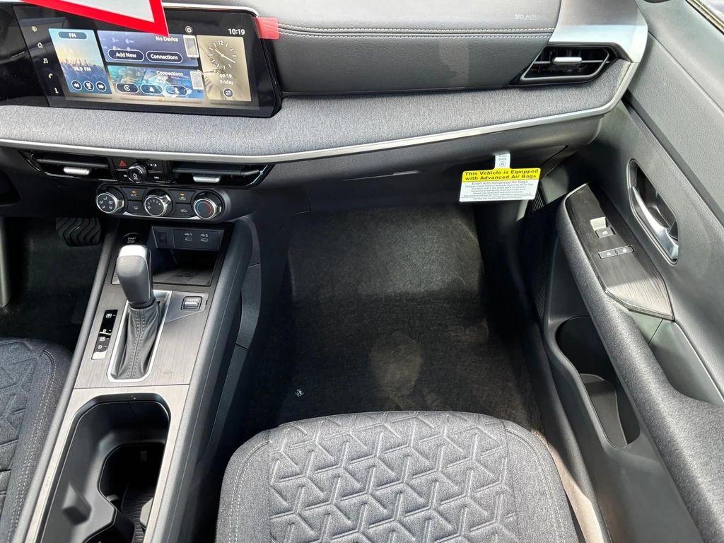 new 2025 Nissan Kicks car, priced at $24,831