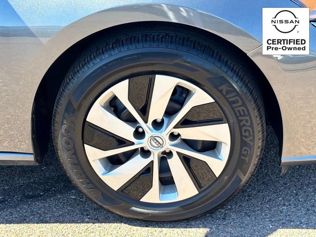 used 2023 Nissan Altima car, priced at $16,885