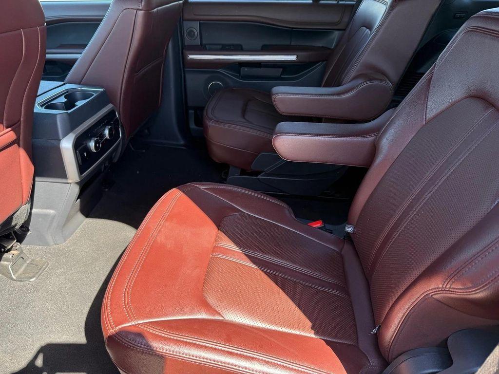 used 2024 Ford Expedition car, priced at $47,887
