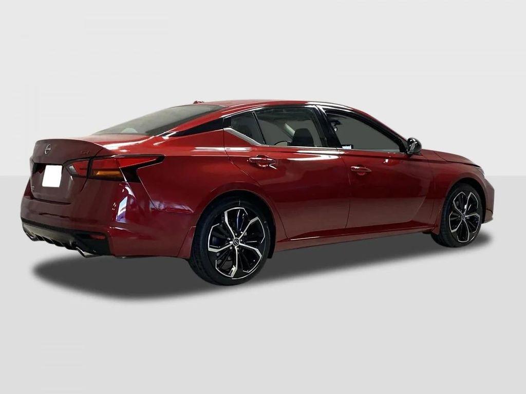 new 2025 Nissan Altima car, priced at $34,480