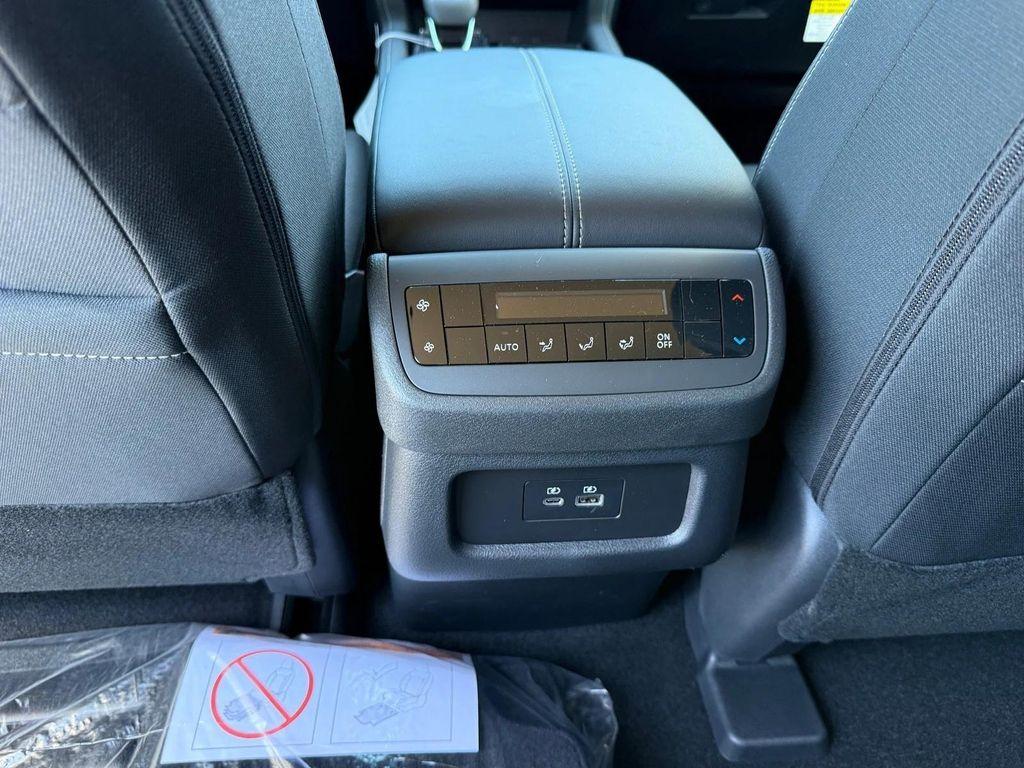 new 2025 Nissan Pathfinder car, priced at $32,905