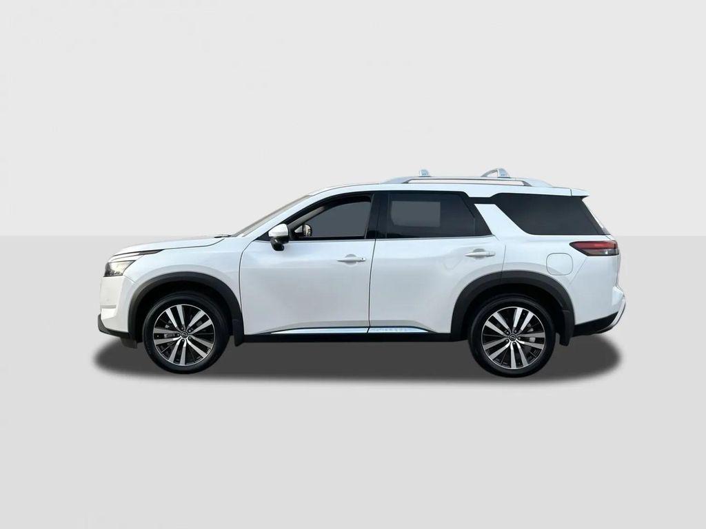 new 2025 Nissan Pathfinder car, priced at $40,998