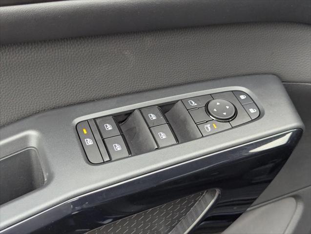 new 2025 Nissan Pathfinder car, priced at $39,318