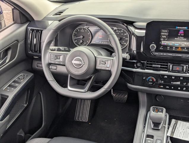 new 2025 Nissan Pathfinder car, priced at $39,318