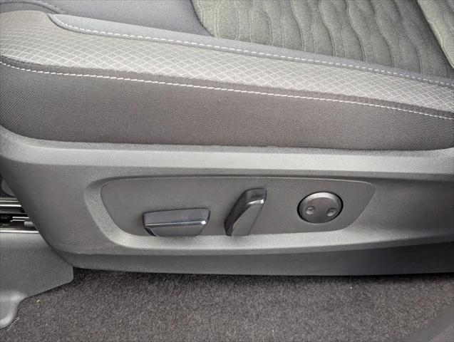 new 2025 Nissan Pathfinder car, priced at $39,318