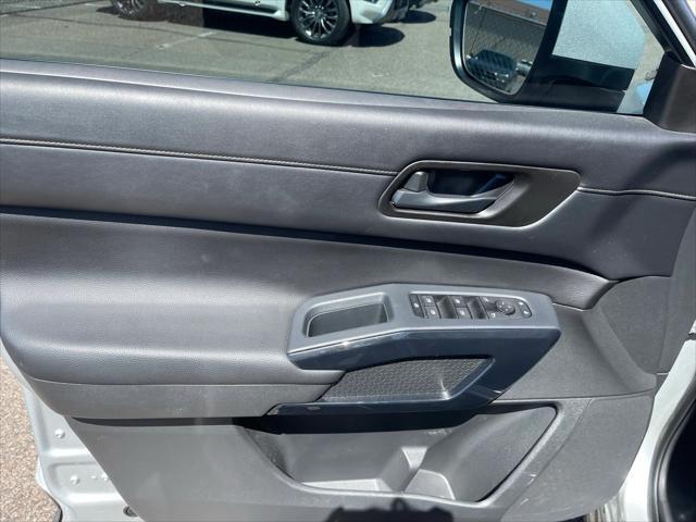 used 2024 Nissan Pathfinder car, priced at $32,458