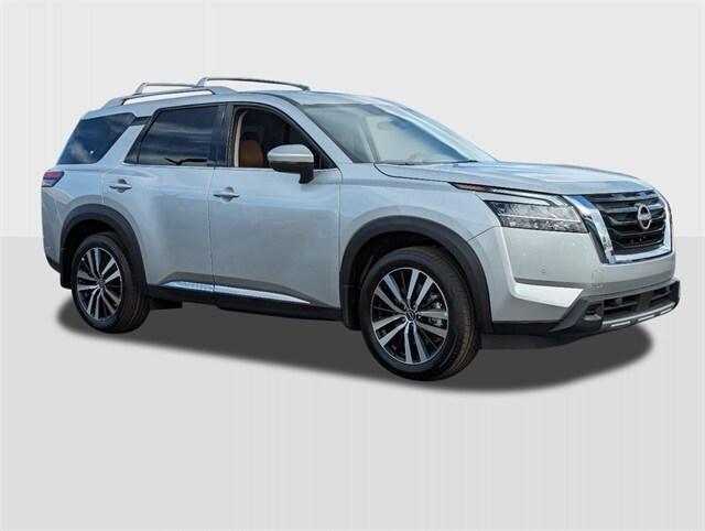 new 2024 Nissan Pathfinder car, priced at $44,401