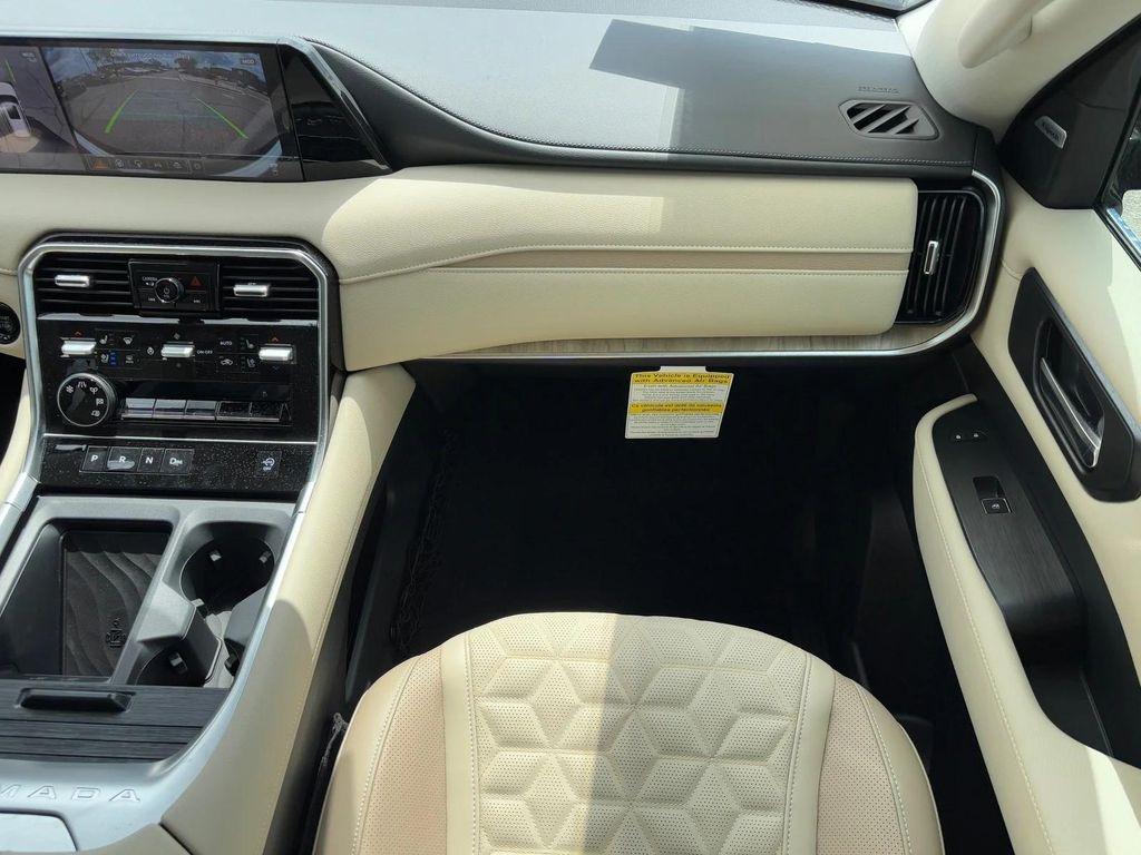 new 2026 Nissan Armada car, priced at $72,072