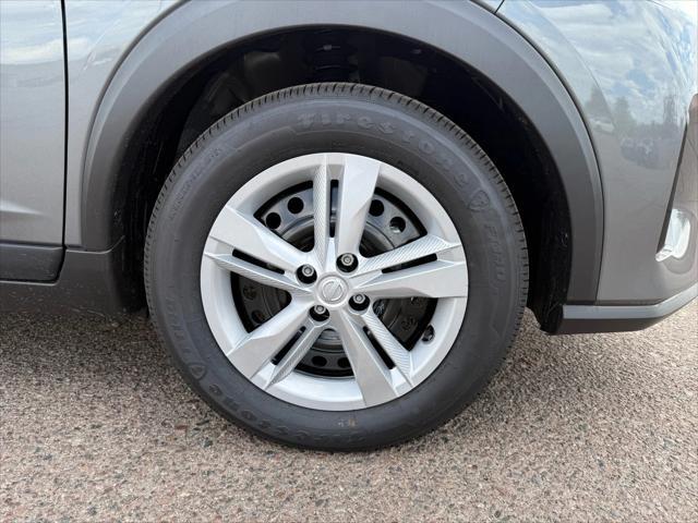 new 2025 Nissan Kicks car, priced at $23,275