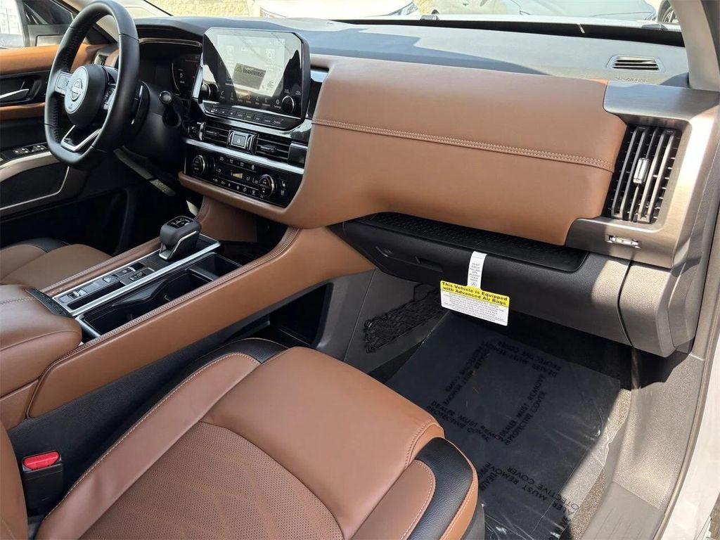 new 2025 Nissan Pathfinder car, priced at $42,498