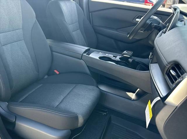 new 2025 Nissan Rogue car, priced at $31,985