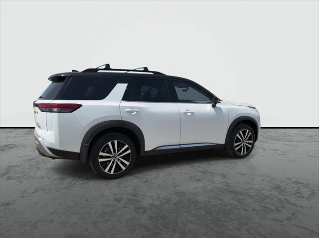 new 2025 Nissan Pathfinder car, priced at $49,196