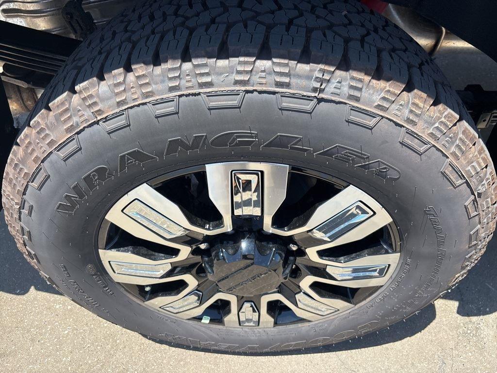 new 2025 GMC Sierra 2500 car, priced at $89,190
