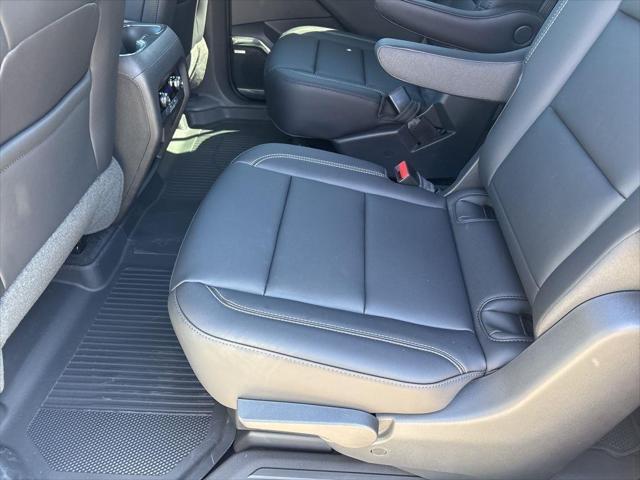 new 2025 GMC Acadia car, priced at $47,280