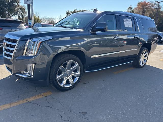 used 2020 Cadillac Escalade ESV car, priced at $34,638