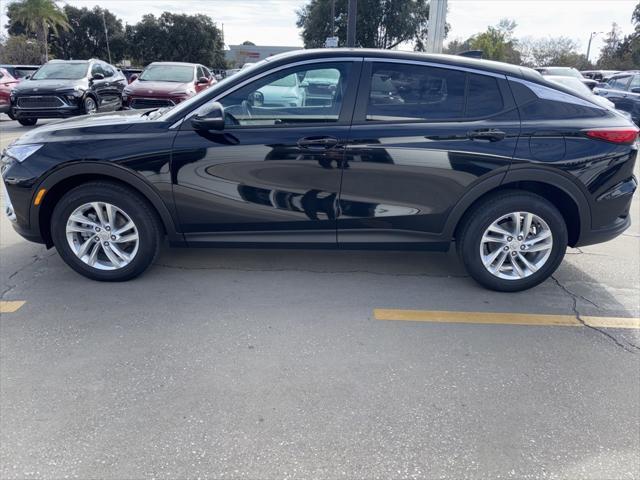 new 2025 Buick Envista car, priced at $25,290