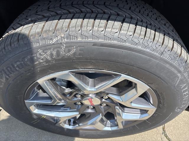 new 2025 GMC Sierra 1500 car, priced at $56,875